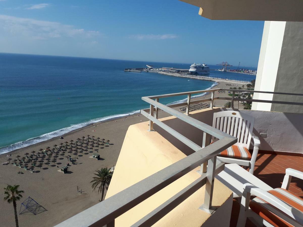 Primera linea de playa 4 Málaga Exterior foto